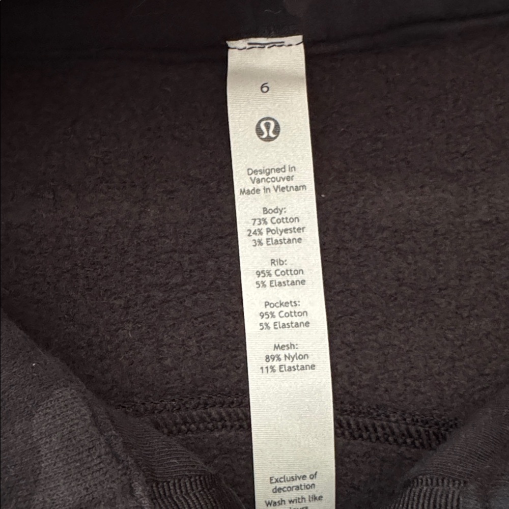 NWT Lululemon Scuba Hoodie Black Multi Camo | Size 6 - Picture 4 of 5